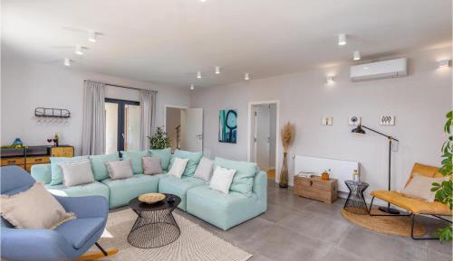 Four-Bedroom Holiday Home