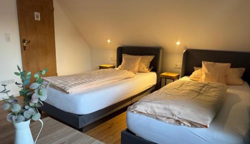 Triple Room with Balcony