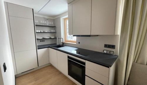One-Bedroom Apartment with Terrace
