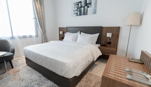 Queen Suite