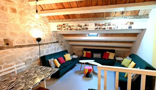 Bed in 6-Bed Mixed Dormitory Room