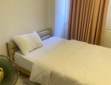 Large Single Room