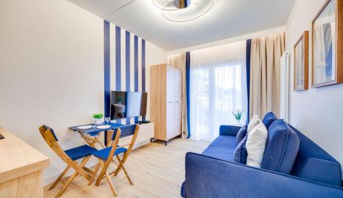Studio with Private Garden and Sea View