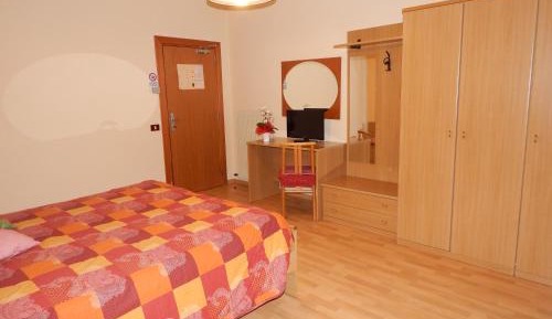 Classic Single Room
