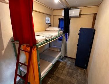 4-Bed Mixed Dormitory Room