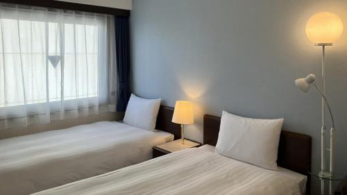 Twin Room - Non-Smoking