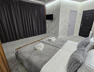 Suite with City View