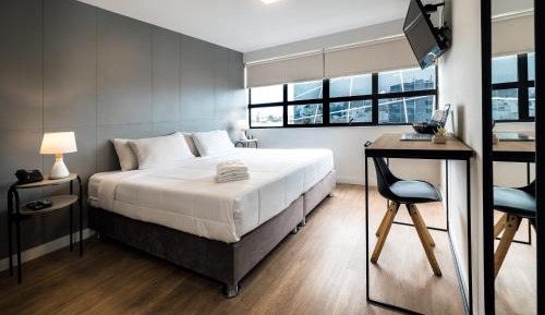 Deluxe King Room