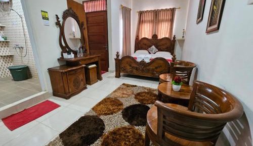 Triple Room with Private Bathroom