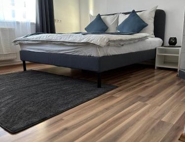 Double Room with Shared Toilet