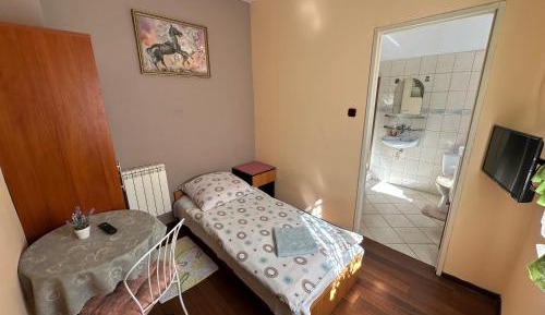 Small Single Room