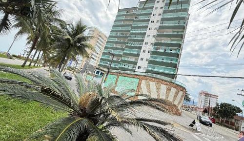 One-Bedroom Apartment with Balcony and Sea View
