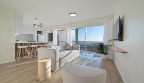 Two-Bedroom Apartment with Sea View