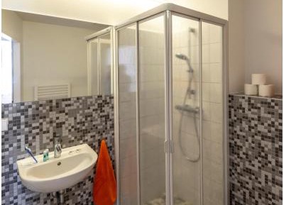 Twin Room with Private Bathroom
