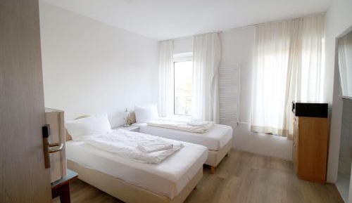 Double or Twin Room with Bathroom