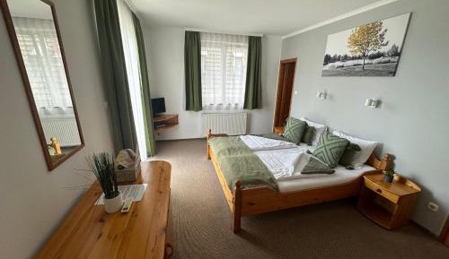 Queen Room with Balcony