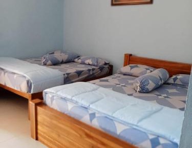 Deluxe Double Room (2 Adults + 1 Child)