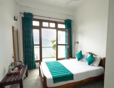 Queen Room with Balcony