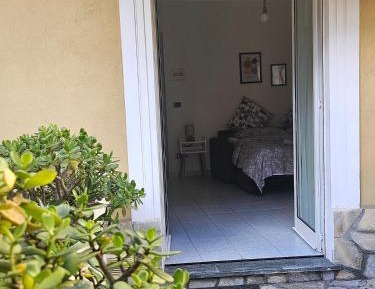 Studio with Garden View