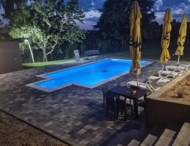 One-Bedroom Villa