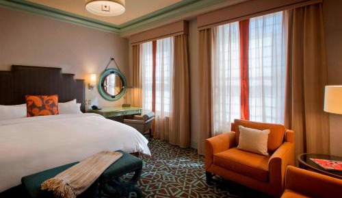 King Room with Whirlpool - City View