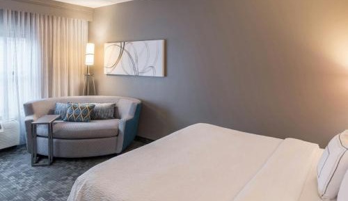 King Room with Sofa Bed