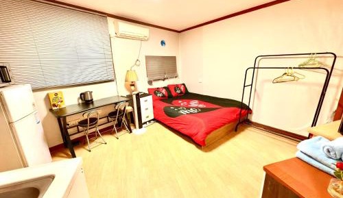 One-Bedroom House