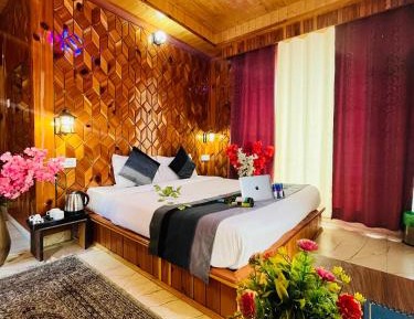 Superior Queen Room