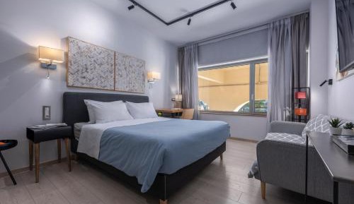 Two-Bedroom Apartment with Sea View
