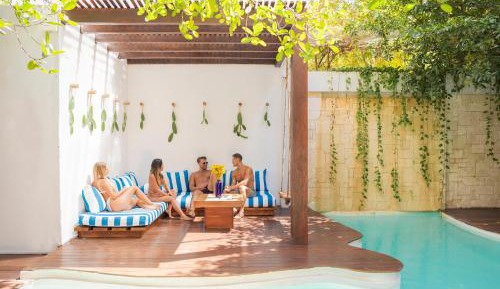 King Room - Jungle and Pool View
