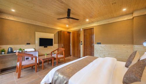 King Room with Balcony