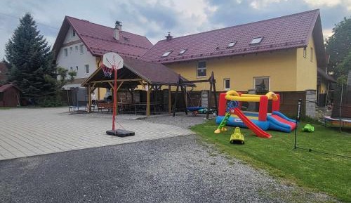Apartment (4 Adults)