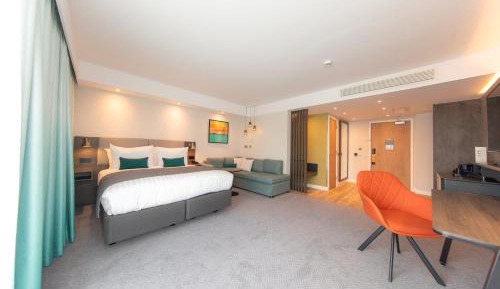 Standard King Room with Sofa Bed