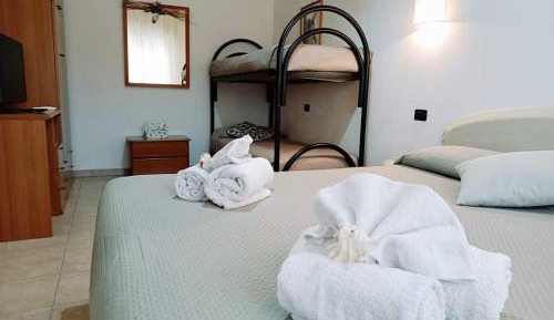 Large Double Room
