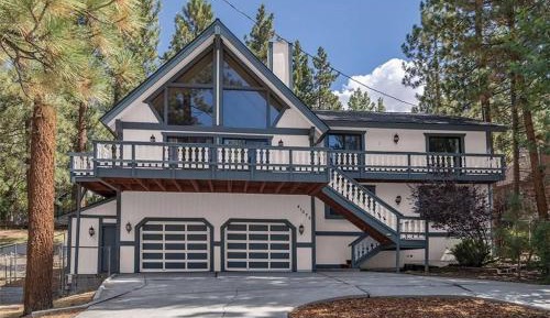 Three-Bedroom Chalet