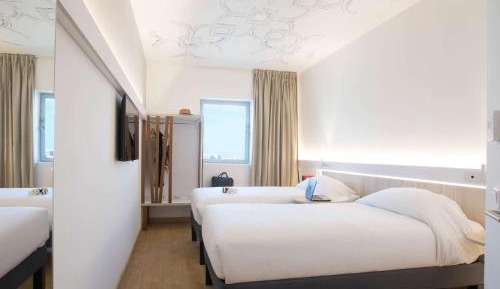  Agora Double Room By Ibis