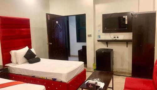 Large Twin Room