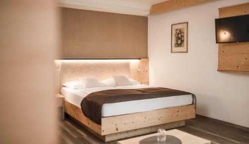Double Room with Sofa Bed