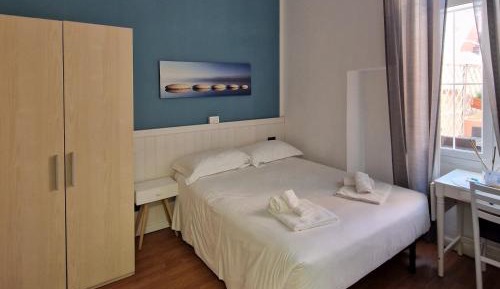 Deluxe Double Room (1 adult + 1 child)