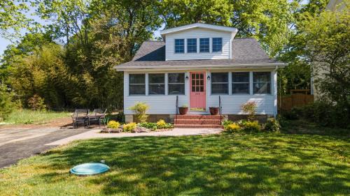 Three-Bedroom Townhouse