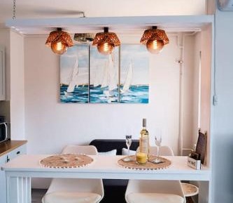 One-Bedroom Apartment with Terrace