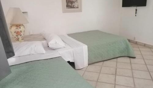 Double or Twin Room with Private Bathroom