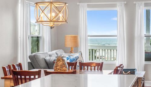 Four-Bedroom Holiday Home