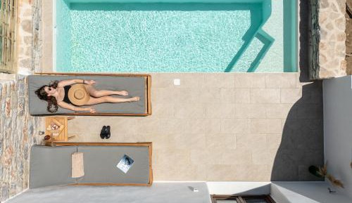 Premium Suite with Private Pool