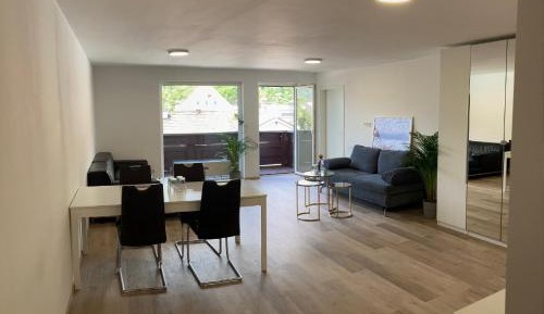 Two-Bedroom Apartment with Mountain View