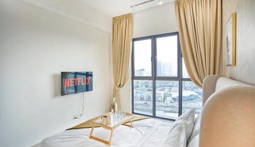 Deluxe Studio (No Parking)