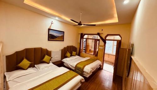 Deluxe Quadruple Room