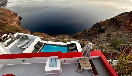 Studio with Pool View
