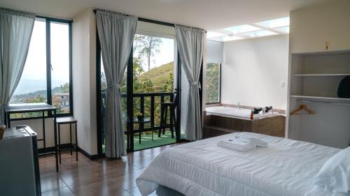 Suite with Spa Bath