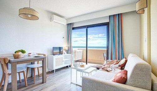 Superior Studio with Air Conditioning and Terrace or Balcony (2 people) - Sea view